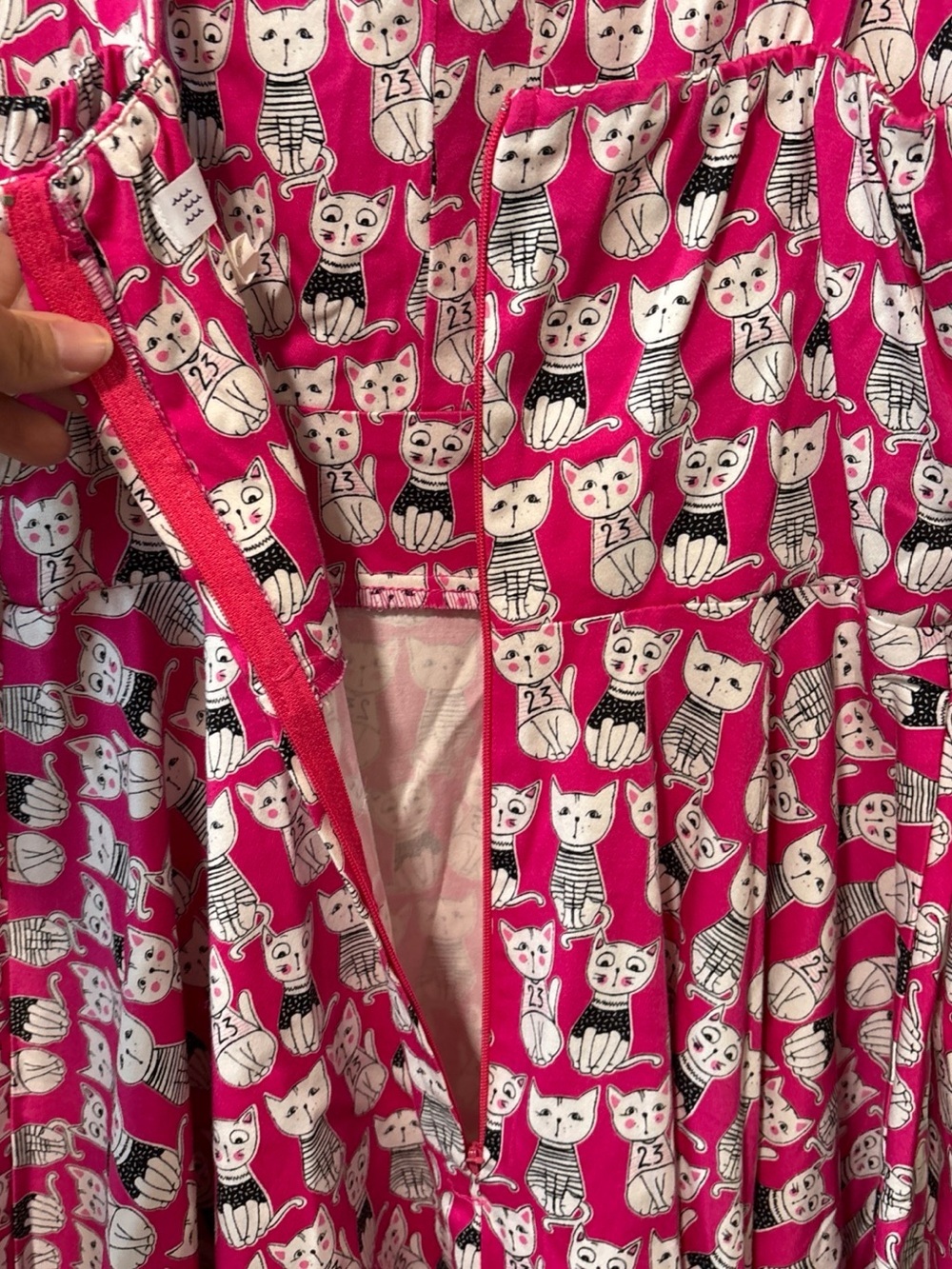 Petrune Kitty Cat Print Retro Pink Fit & Flare Skater Dress Rockabilly Pinup S - Picture 4 of 6